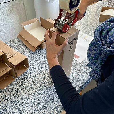 Futura Marketing Lettershop Konfektionierung Wein Geschenk Verpackung Aktionsversand 1