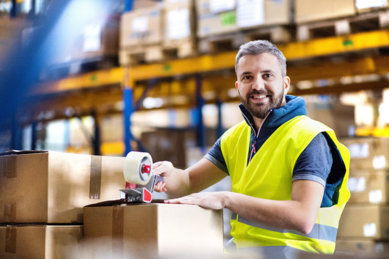 lohnverpackung-retouren-management-lager-3pl-outsourcen-lagerhaltung lohnverpackung-retouren-management-lager-3pl-outsourcen-lagerhaltung
